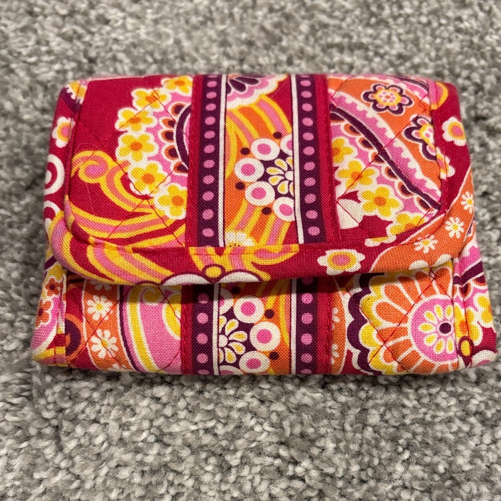 Vera Bradley Quilted Floral Wallet - Pink Raspberry Fizz